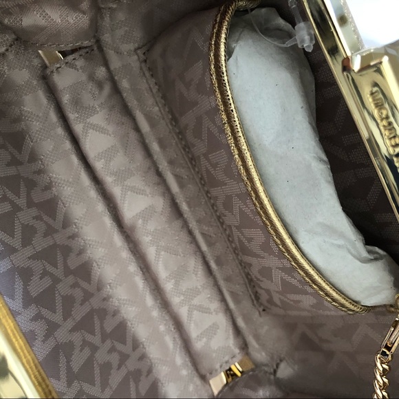 Michael Kors Elsie Dome Clutch - Picture 5 of 6